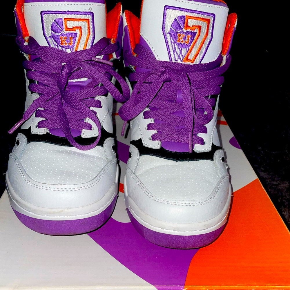 Wore once comes with OG box